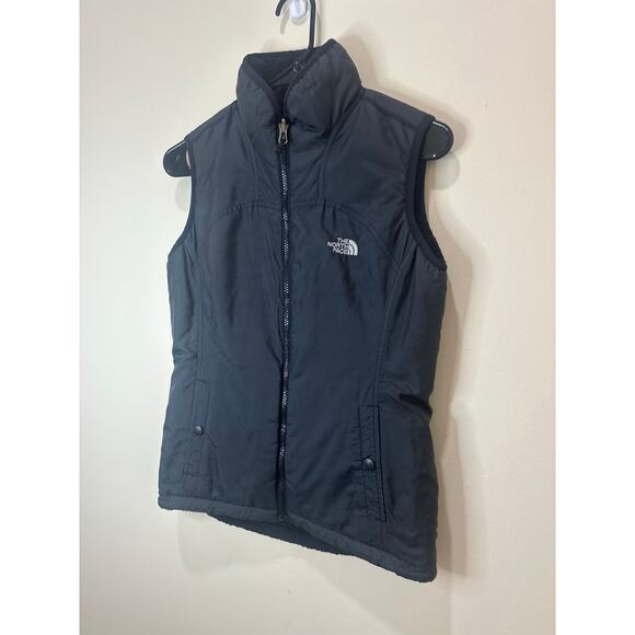 The NorthFace Mossbud Reversible Puffer Vest Sz S Black Women’s Zip Up Nice! - Picture 5 of 6
